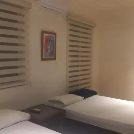Bea Rooms And Studios